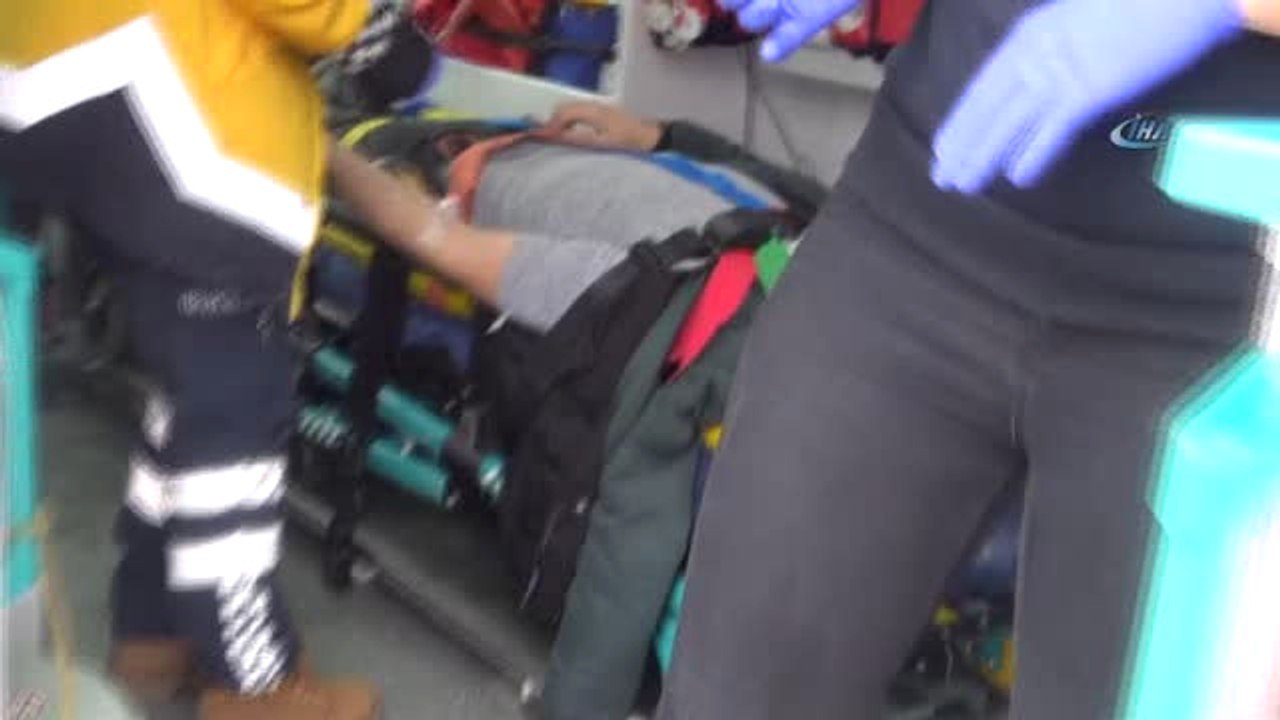 Tekerleği Çıkan Otomobil Kaza Yaptı: 1 Yaralı