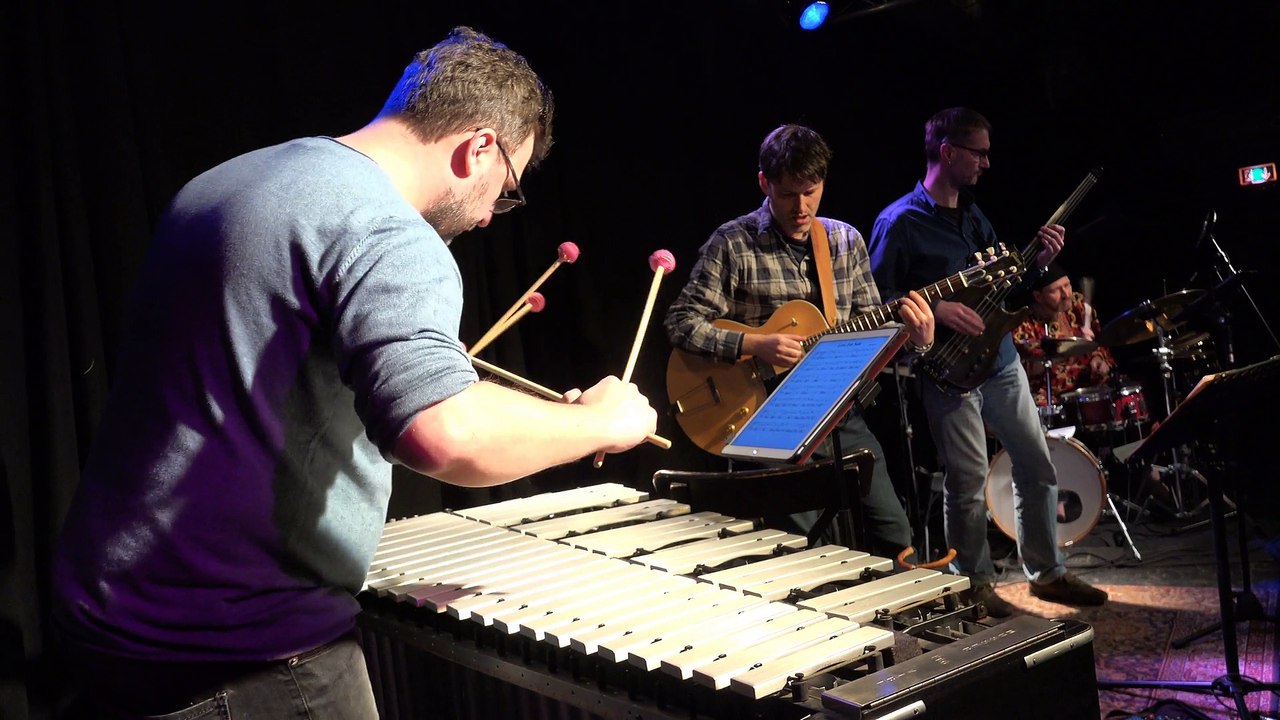 Madison time 17.01.2018 "love for sale"