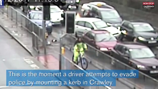 Angleterre : Un jeune conducteur détruit plusieurs voitures en voulant échapper à la police (vidéo)