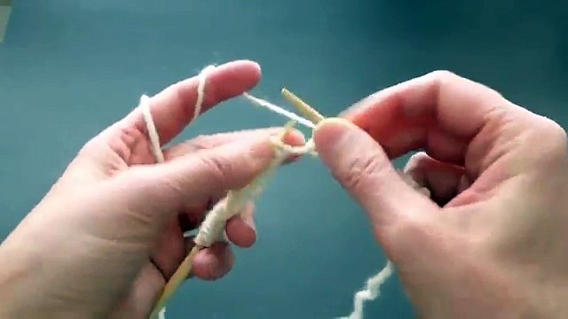 EASY Peasy Knitted Lacy Scarf (4 Righties)