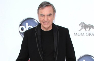 Neil Diamond diagnosed with Parkinson's disease