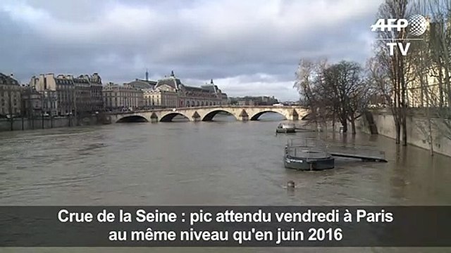 Seine: pic de crue attendu vendredi, les péniches à l'amende