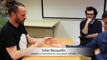 Julien Becquelin fait un tour de magie pour la rédaction