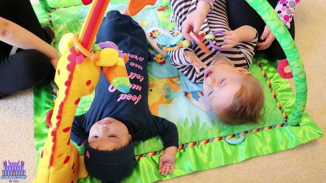 Baby Doll Babysitting Dolls Turn into Real Crying Babies American Girl Bitty Baby W/ Play Doh Girl