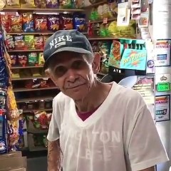 Abuelo hace una broma cabronas a Chiquiyo, Chico quería Burlarse de abuelo