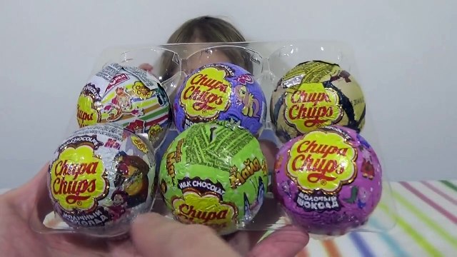 МЛП Свинка Пеппа Маша и Медведь Чупа Чупс шары с сюрприз открываем игрушки surprise balls toys