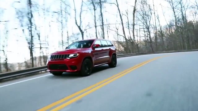 2018 Range Rover Sport vs 2018 Jeep Grand Cherokee Trackhawk