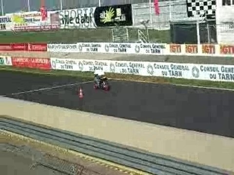 RSS3 run carl contre la 50 a reno en pro race.