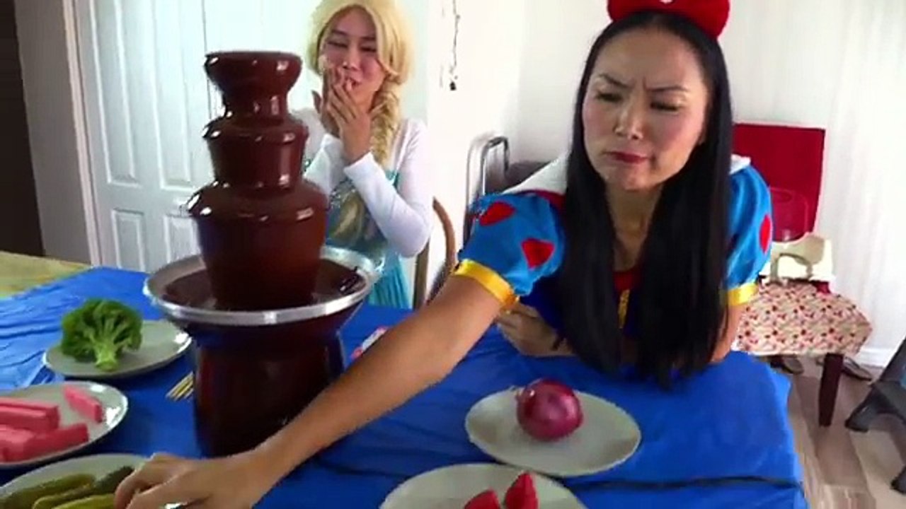Frozen Elsa vs Snow white Chocolate Fountain challenge w/ Catbaby, Police, Spiderman