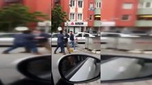 Güpegündüz Kız Kavgası!