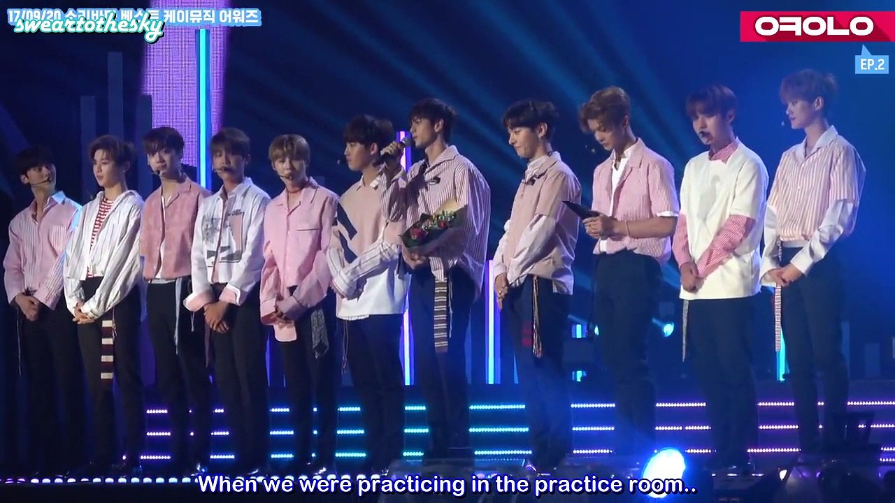 [ENG SUB] Okay Wanna One Ep. 2 - Wanna One got a Rookie Award