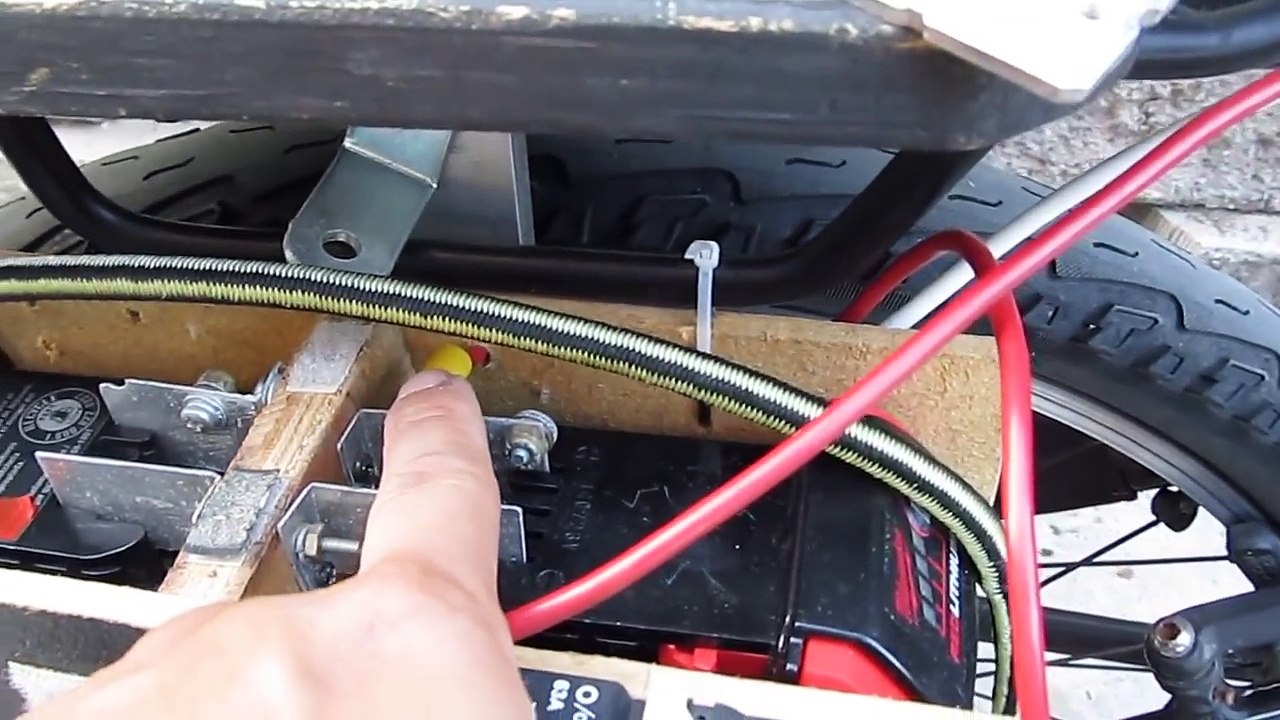 DIY: Home Made Electric bike battery box with cordless tool Dewalt/Milwaukee battery