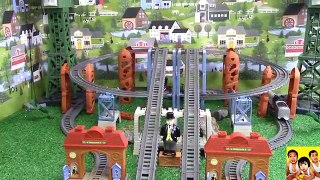 THOMAS AND FRIENDS THE GREAT RACE#90 TRACKMASTER O THE INDIGNITY GORDON |THOMAS & FRIENDS TOY TRAINS