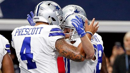 Dak fakes handoff, throws perfect strike to Beasley in back of end zone