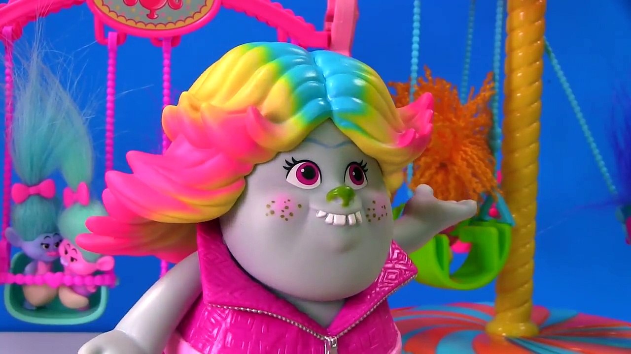 Dreamworks Trolls Movie Save the Baby Poppy Branch Trolls Game Disk Drop