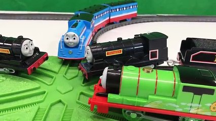 Tomy Streamlined Thomas Annie & Clarabel | Speed Spark Percy, Douglas, Donald Trackmaster Trains