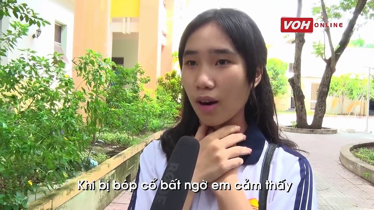 Xử lý tình huống khi bị bóp cổ từ đằng trước - Kỹ năng tự vệ 2016 (Võ sư Lê Hoàng Mai)