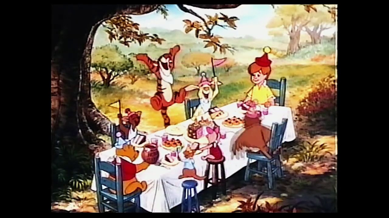 Digitized opening to Winnie the Pooh & Christmas Too! (UK VHS)