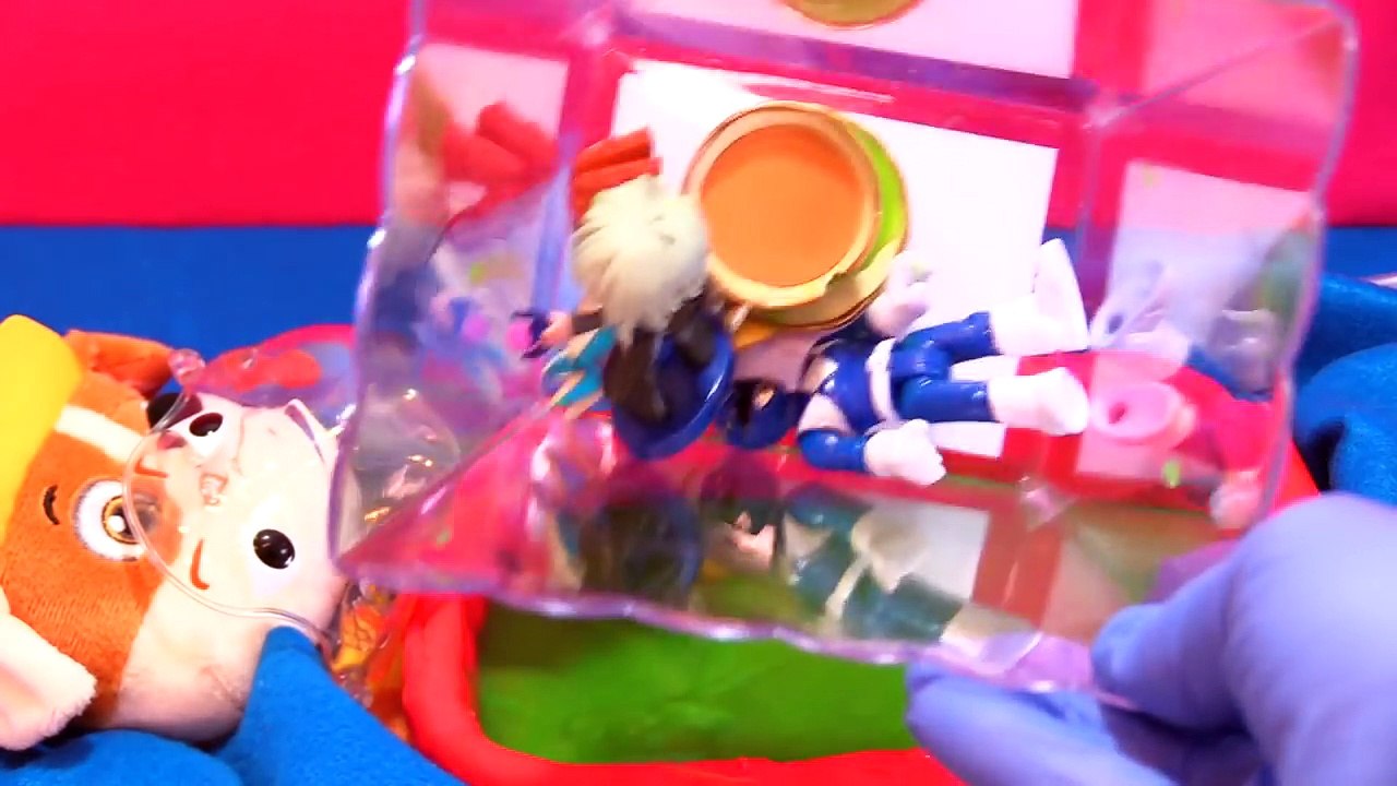 Whats Inside PAW PATROL RUBBLEs Slime Belly Game? Gross Surprise Toys Kids Operation Games