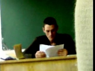 Micka en Galère : Découvrez Son Histoire et Comment Il Surmonte les Difficultés