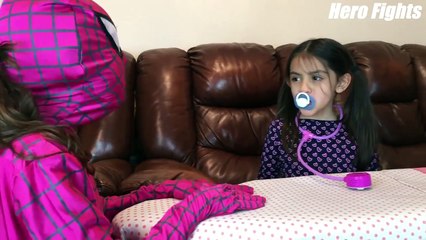 Frozen Elsa Got Nail Through The Hand / Daddy Freaks Out