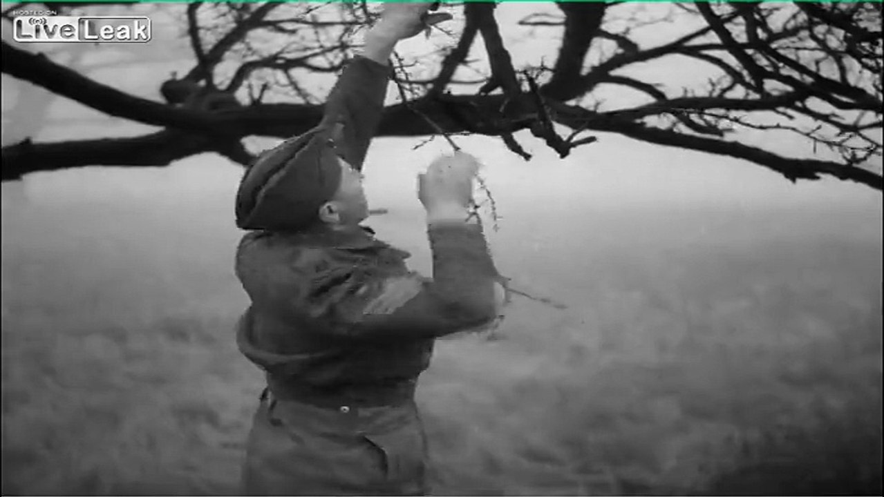 Techniques Of Bomb Disposal - 1942