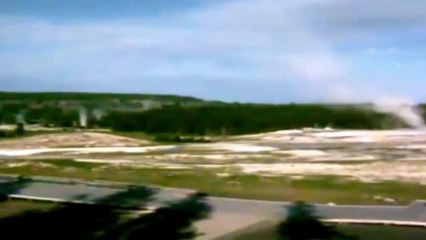 ¿Un OVNI a toda velocidad en Yellowstone?