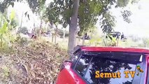 Mbak Cantik Ini Ngebut Nyetir Mobil hingga Tabrak Motor, Lihat Kejadian Selanjutnya..!!!