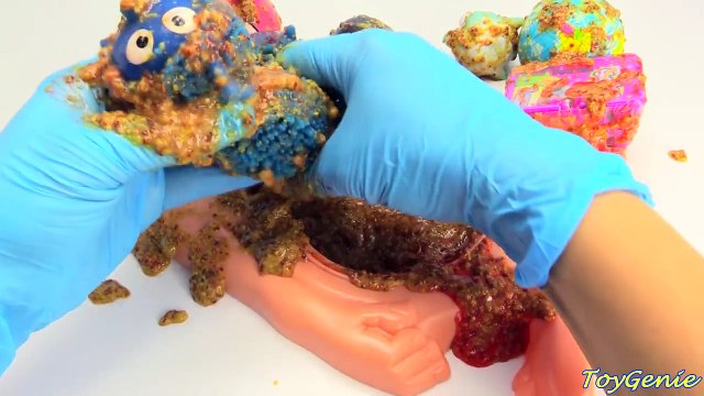 Cutting Open Mr Doh GIANT SPIDER Whats Inside Mustard Belly Gross Squishies