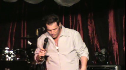 Franz Goovaerts sings 'Only The Strong Survive' Dad's Place 2011