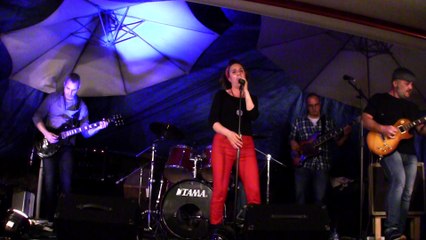 Waiting in the wings - Rockvival