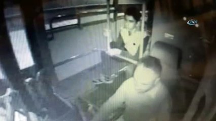 Otobüs Şoförüne Çekiçle Saldırmakla Suçlanan Kardeşlerden Ağabey Açıklamalarda Bulundu