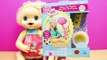 La Bebé Baby Alive Clara come pizza y pasta y hace popó de colores | Comiditas Baby Alive