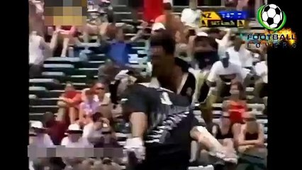 The fastest bowler ever Shoaib Akhtar broken stumps compilation - YouTube