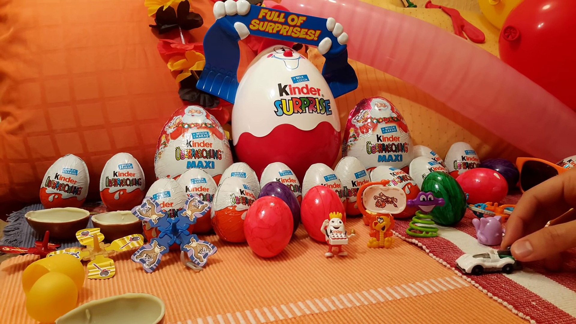 kinder maxi surprise barbie