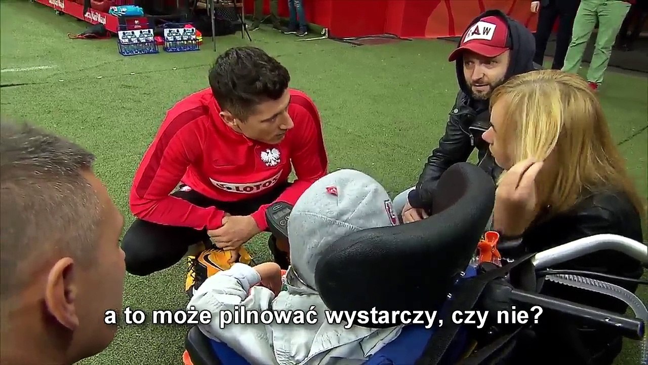 O incrível gesto de Lewandowski que está a comover o mundo
