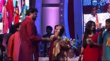 Manoj Tiwari & Sweta Tiwari leve performance