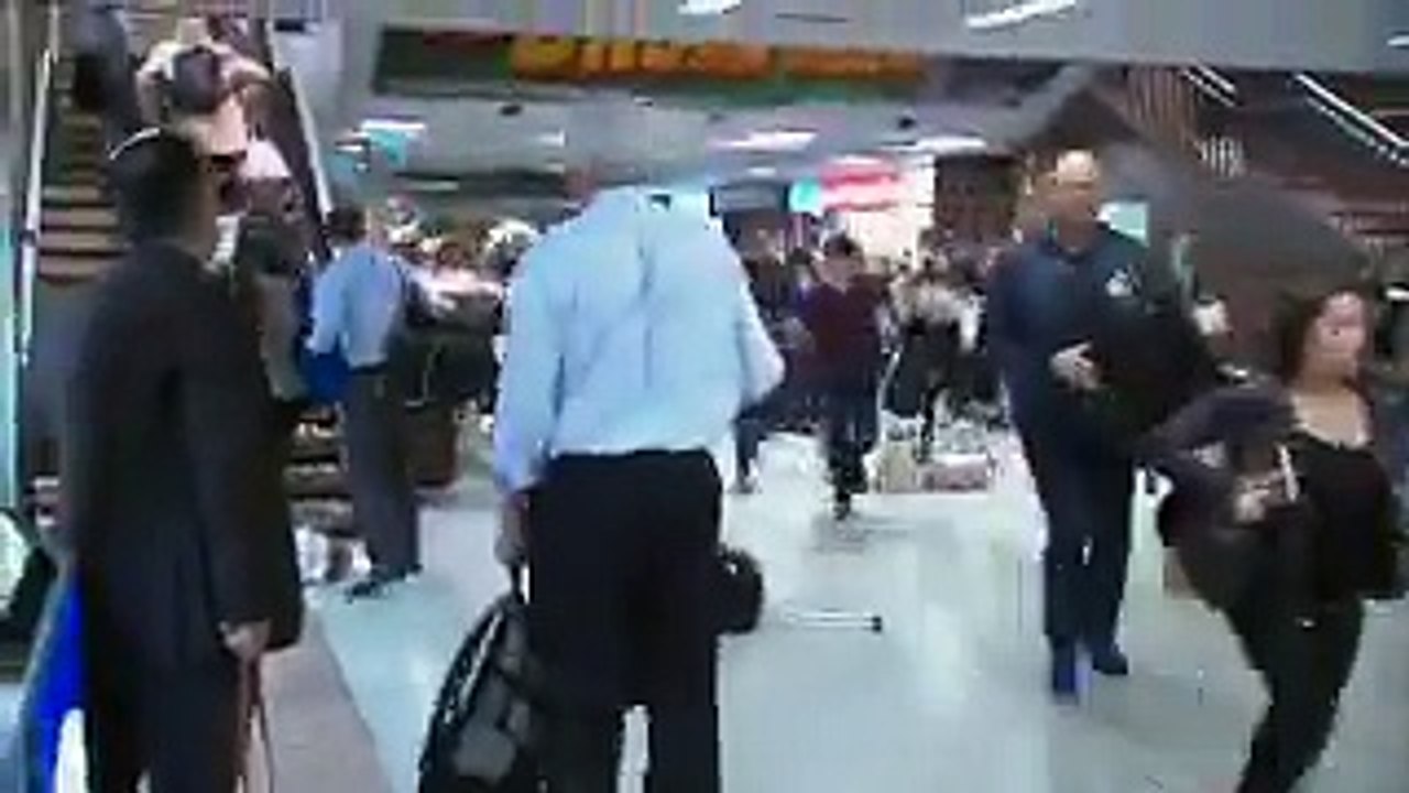 Estampida por falsa alarma de tiroteo deja 16 heridos en estación de Nueva York