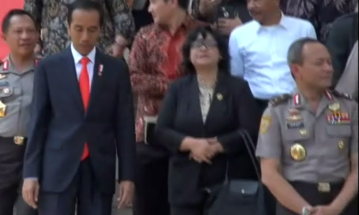 Jokowi Ajak TNI-Polri Amankan Pilkada & Pilpres
