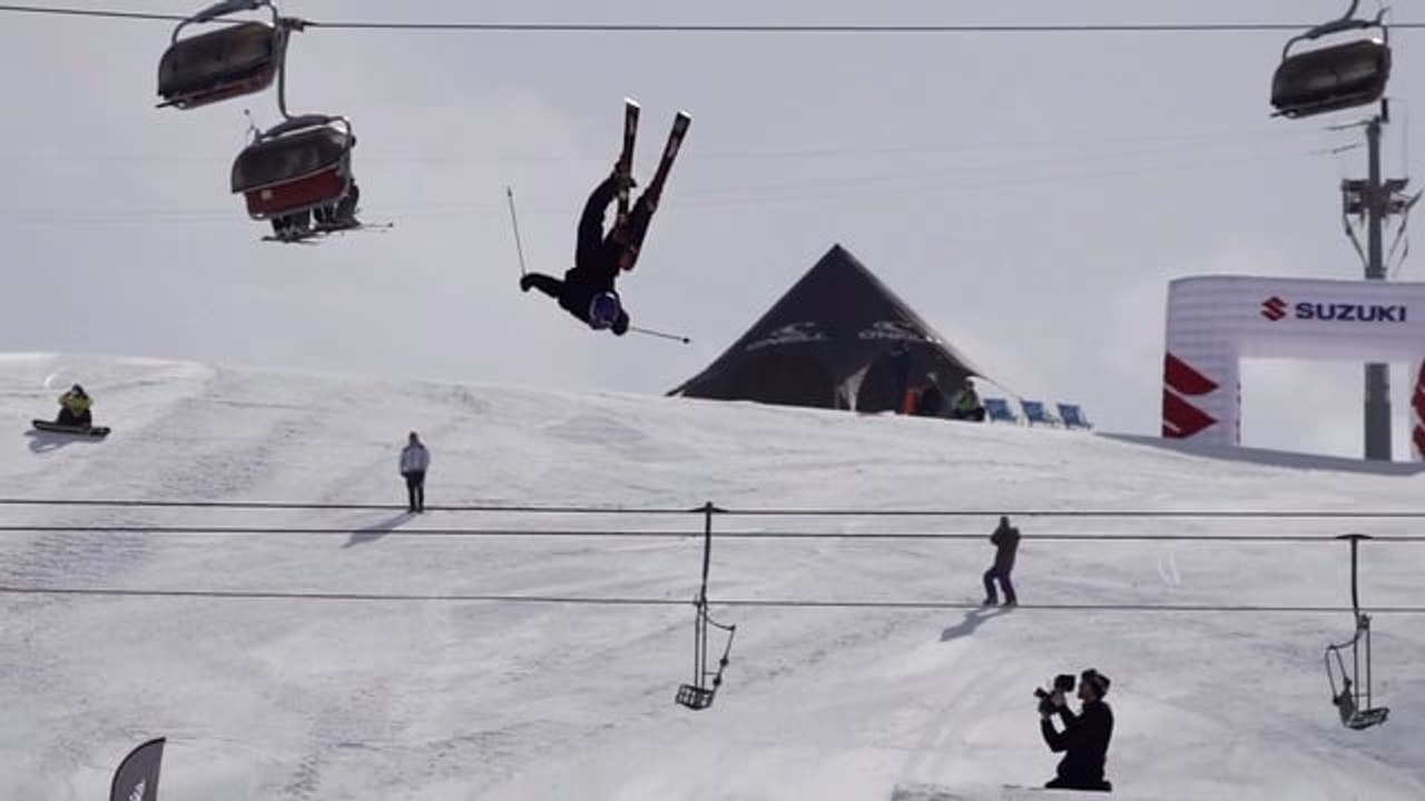 Crazy Ski Double Backflip Transfer | Suzuki 9 Knights  | Skuff TV Vault