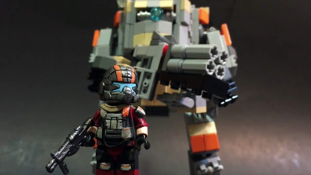 Custom LEGO Titanfall 2 BT-7274 and Jack Cooper