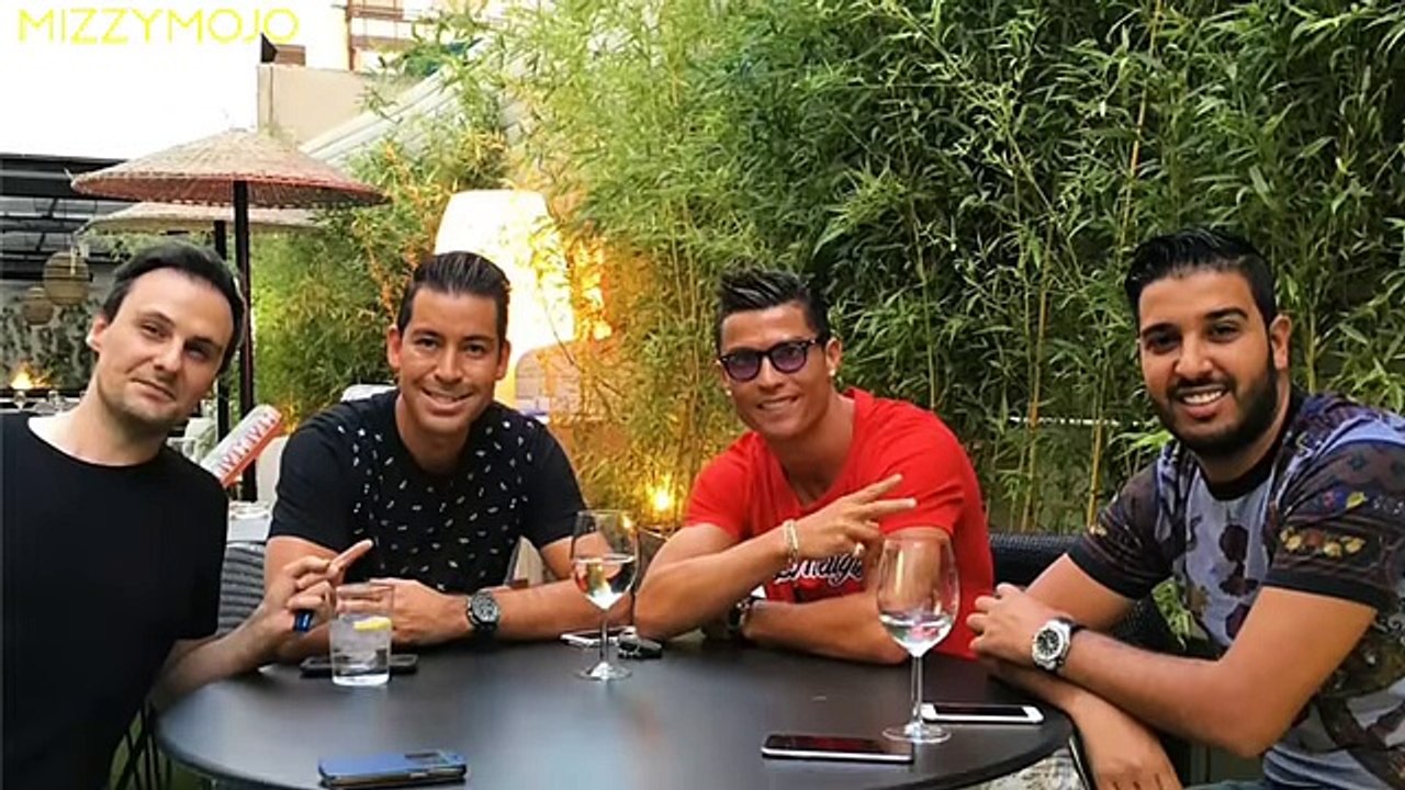 Cristiano Ronaldo's Family - 2017 [ Ronaldo Jr, Girlfriend & Kids (4) Cristiano Ronaldo's Family - 2017 [ Ronaldo Jr, Girlfriend & Kids By Legend Of Fun