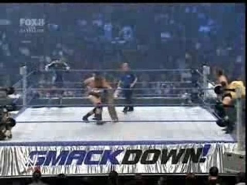 SmackDown 09 11 07 The Major Brothers Vs Matt Hardy & MVP