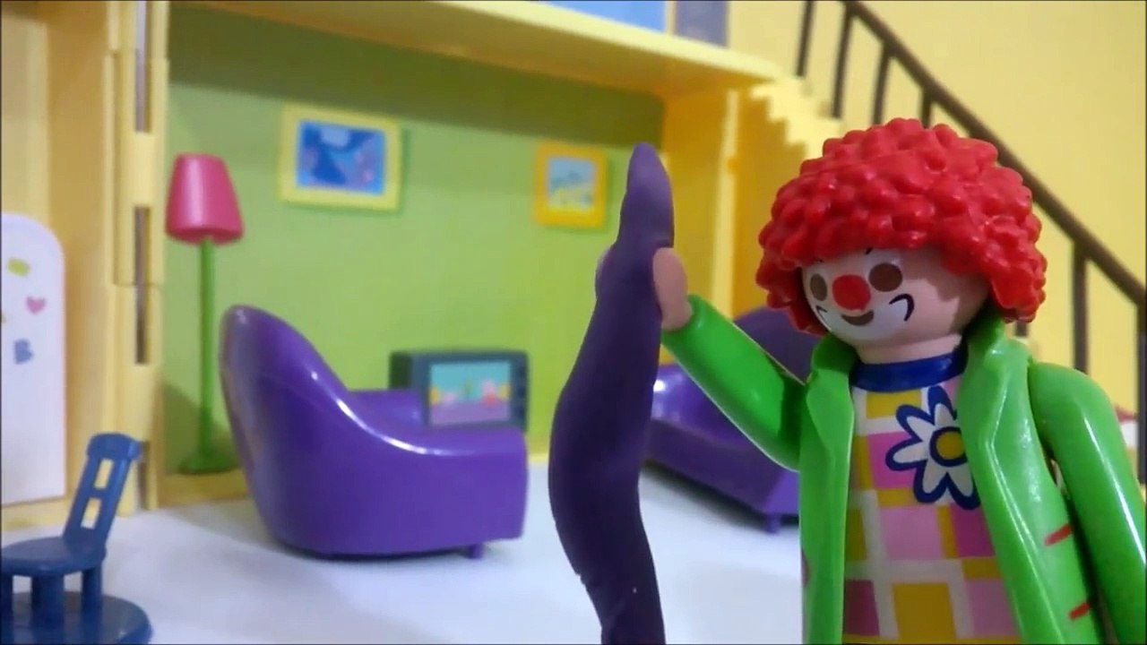 Galinha Pintadinha é Presa e Peppa e George Pig encontram Dinossauro Gigante! Varios Episódios