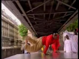 Adidas - Break Dance Freestyle [from www.metacafe.com]