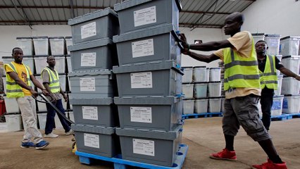 Liberia busca sucesor para la primera presidenta de África