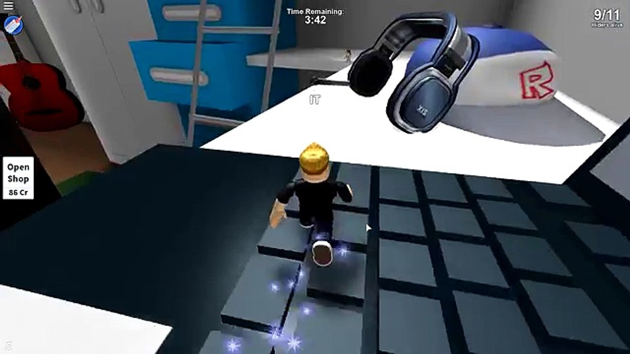 Roblox / Hide and Seek Extreme! / RUN FROM ME OR DIE!! THE BEST SEEKER EVER!!