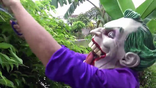 Coringa ataque nádegas congelado Elsa! Doutor Homem Aranha injeção corpo Elsa Spiderman em Português