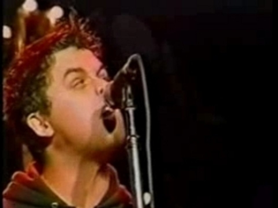 Green Day Warning a Bridge School