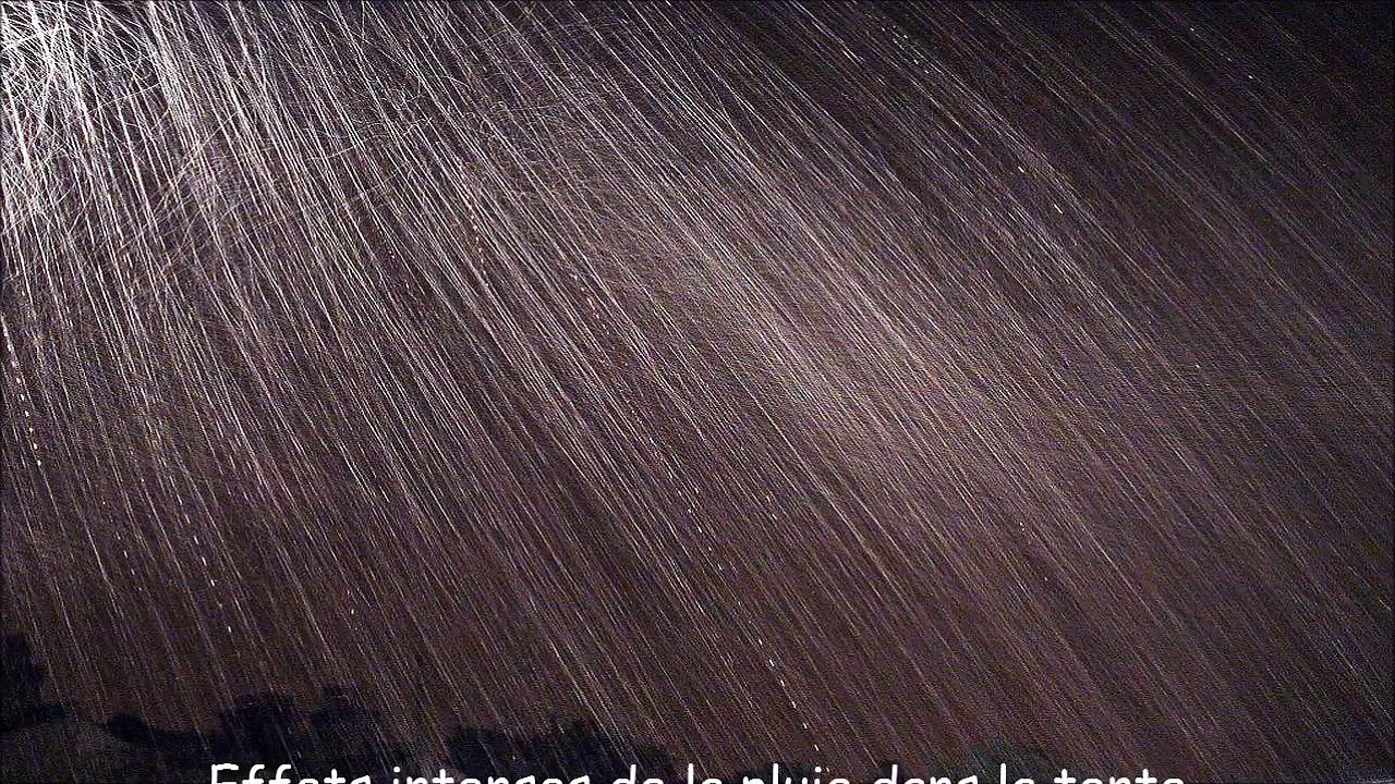 Effets intenses de la pluie dans la tente